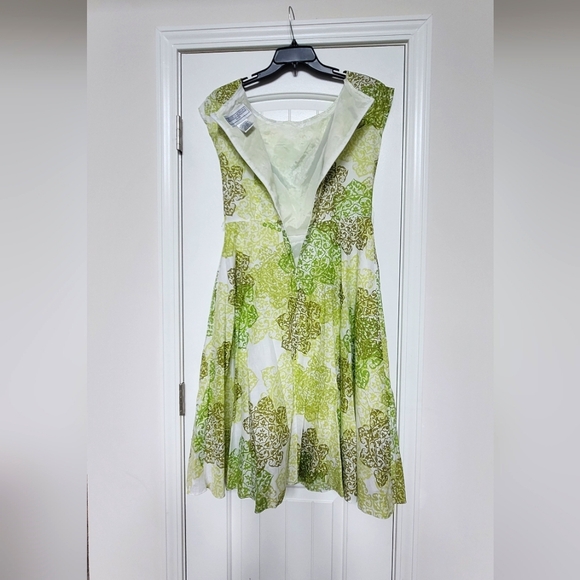 Jessica Howard Beautiful Green Print Dress Sz-10 Petite - Picture 3 of 12
